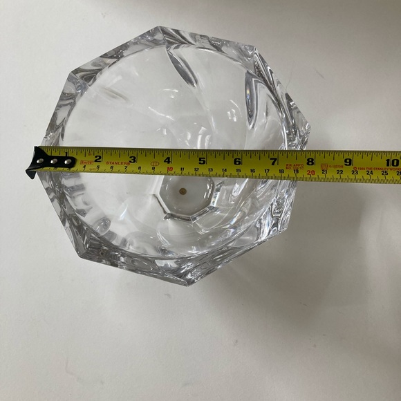 Orrefors Sweden Signed Flower Crystal swirl twist bowl. - Picture 4 of 8